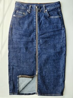 H&M Dark Wash Denim Pencil Midi Skirt Front Full Zip Stretch Size 2
